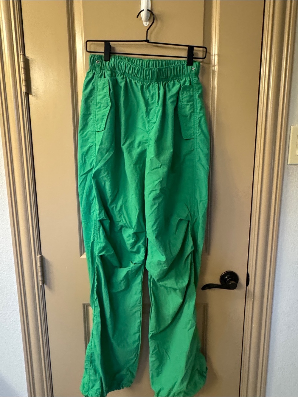 Love Tree Green Cargo-Style Bottoms